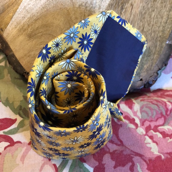 Vtg GJ CAHN Daisy Print Floral Silk Tie Makers To The Universe USA Made Textured - Picture 16 of 16